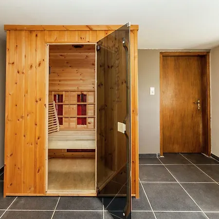 Ferienhaus With Sauna, Liege
